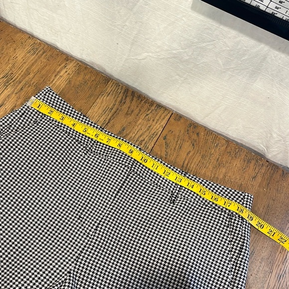 ADDITION ELLE cropped houndstooth pants, size 16. - Picture 3 of 9